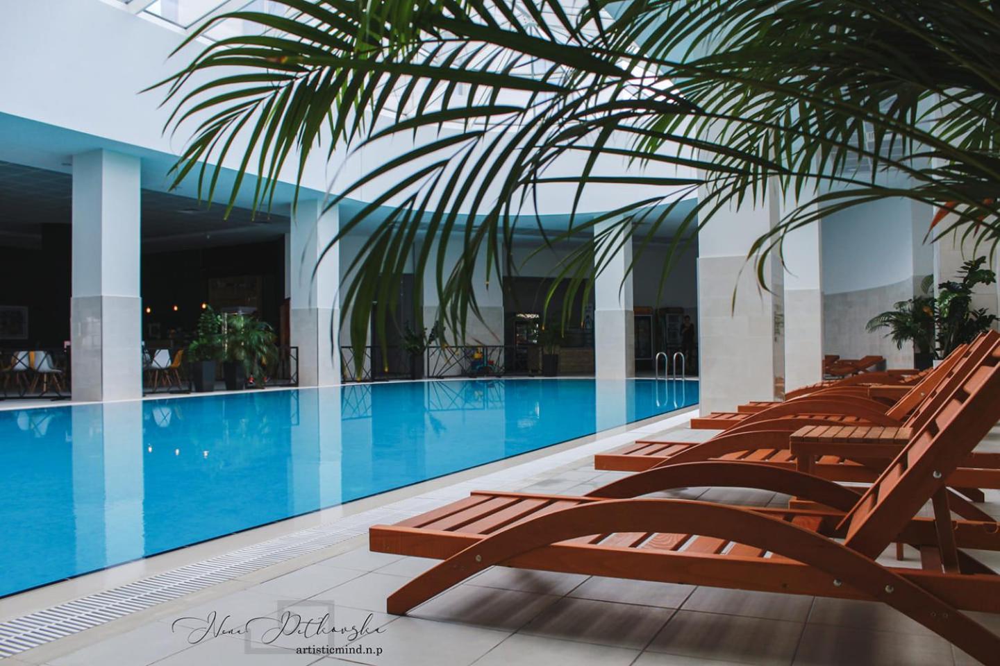 Skopje Sky City: High-Rise Apartments with Pool & Spa Access Exterior photo