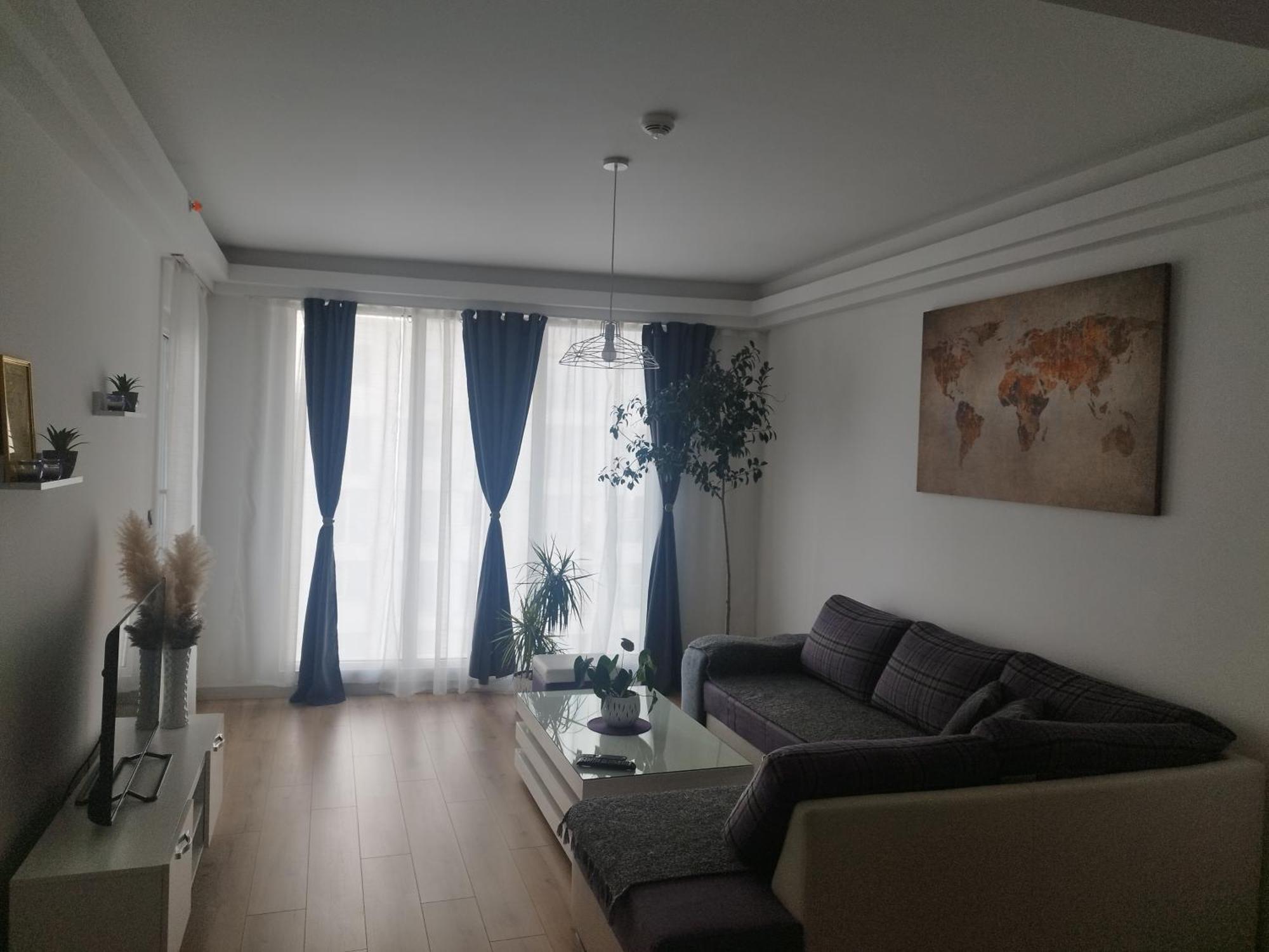 Skopje Sky City: High-Rise Apartments with Pool & Spa Access Exterior photo