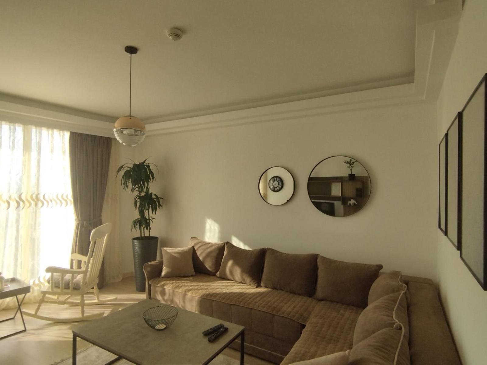 Skopje Sky City: High-Rise Apartments with Pool & Spa Access Exterior photo