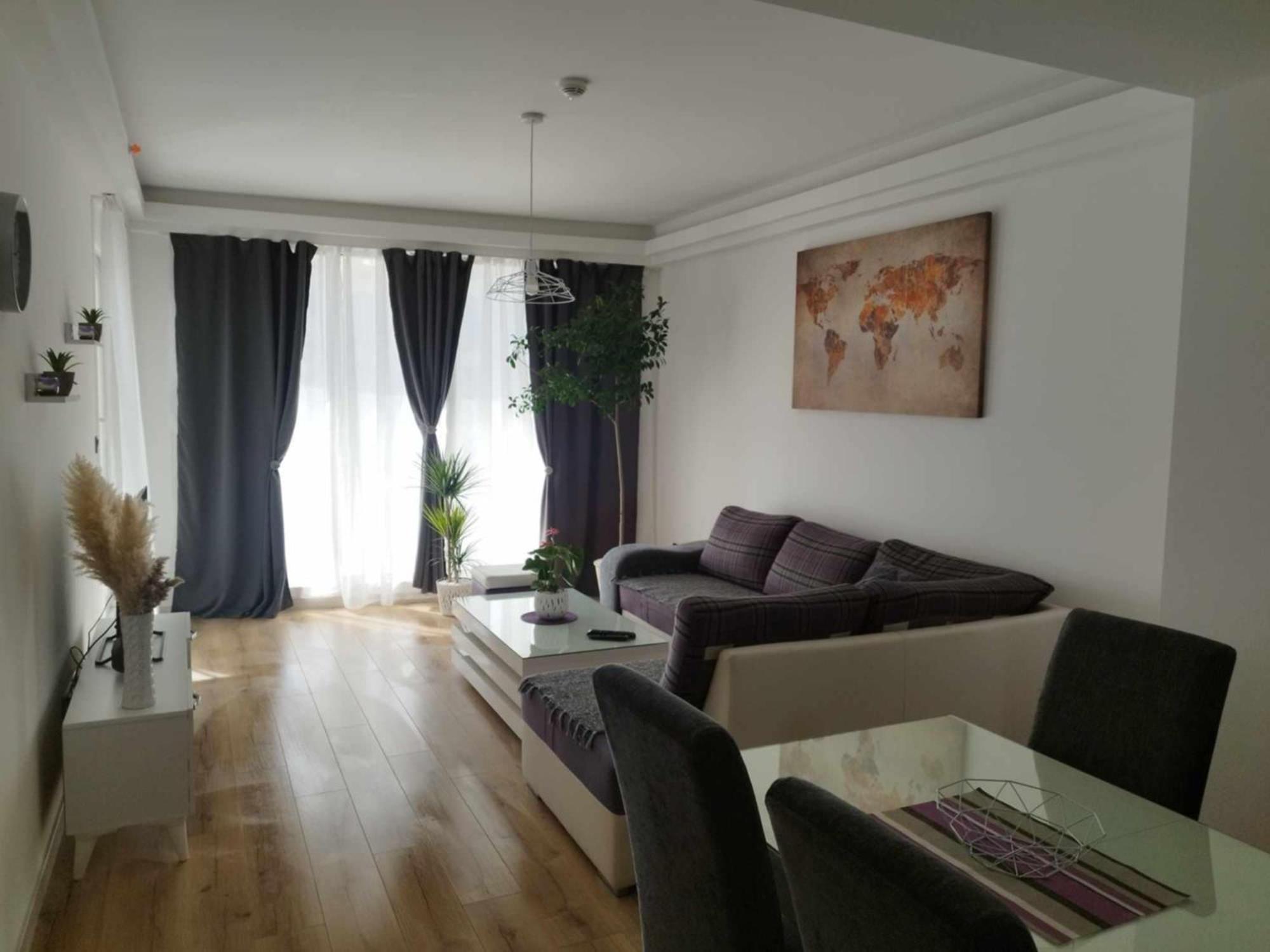 Skopje Sky City: High-Rise Apartments with Pool & Spa Access Exterior photo